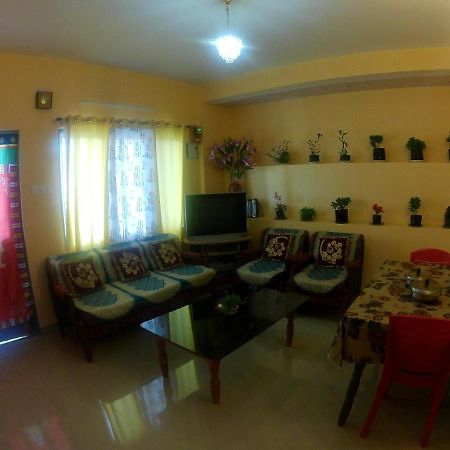 Mountain View Homestay Калимпонг Екстериор снимка